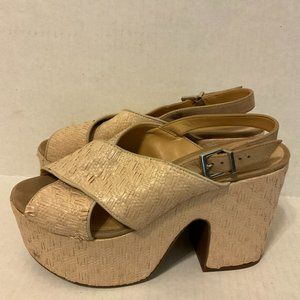 Schutz Platform Sandals 8B Beige Woven Peep Toe Slingback